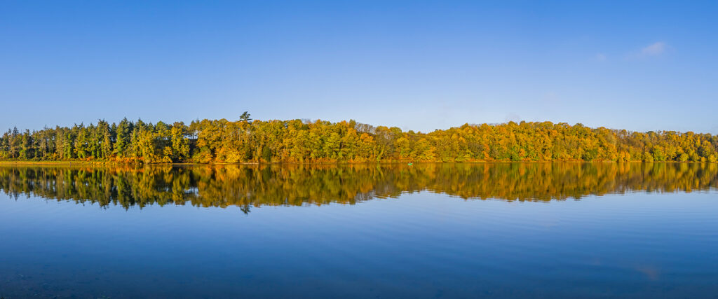 camping near lac jaunay vendee