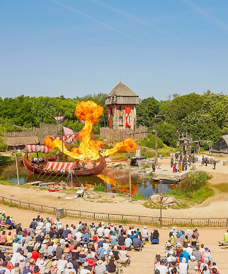Visit Puy Du Fou Discover The Puy Du Fou Theme Park