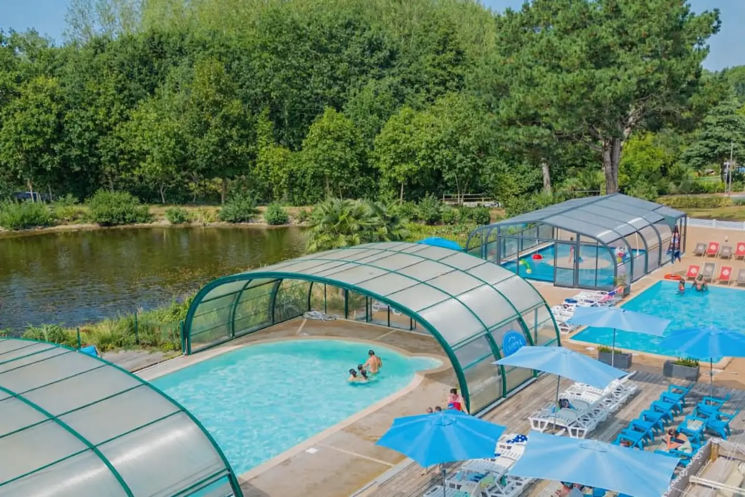 camping pas cher en vendee avec piscine couverte